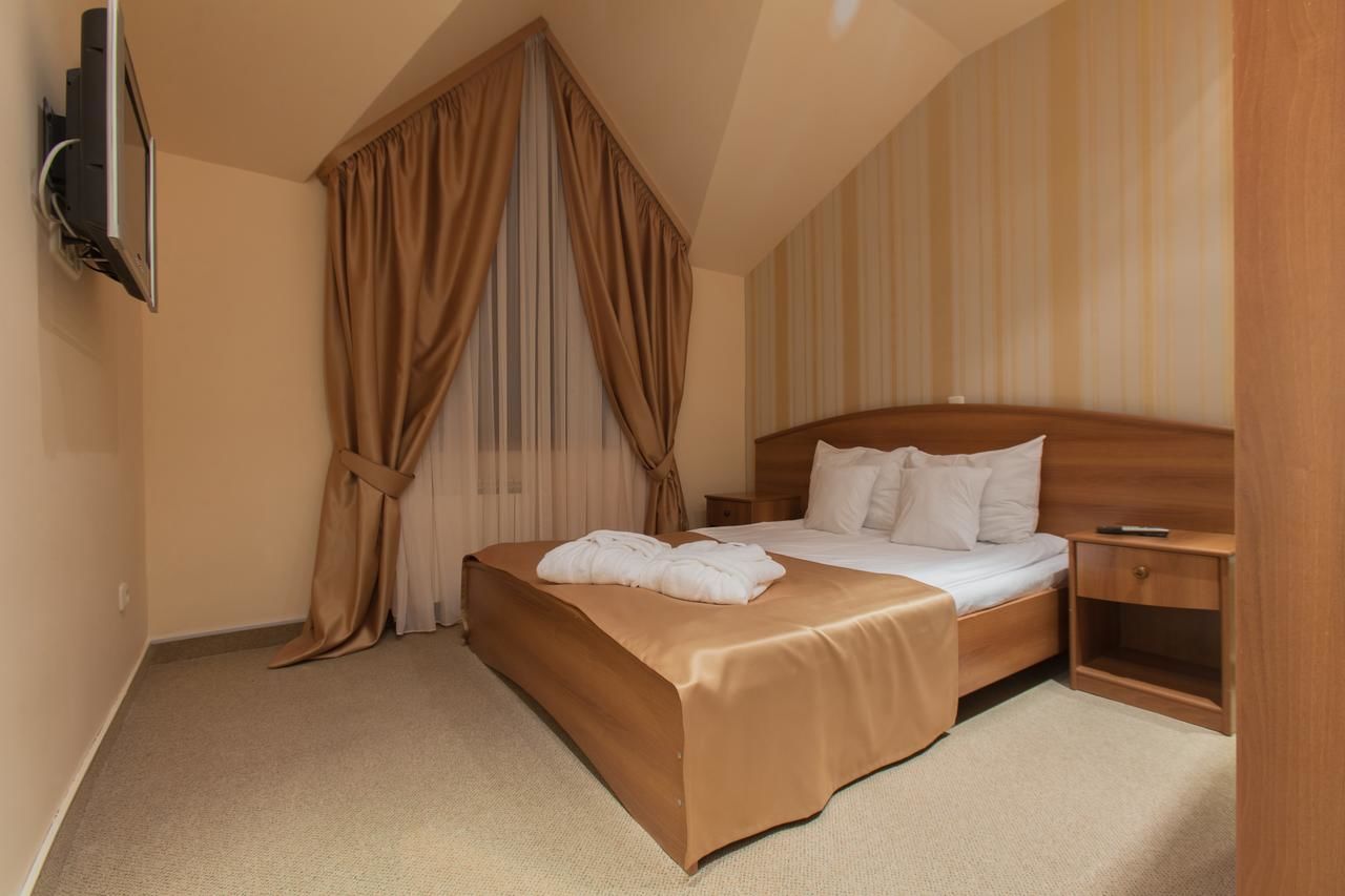 Курортные отели Best Western Bohemian Resort Hotel Севан-36