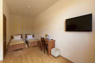 Курортные отели Best Western Bohemian Resort Hotel Севан Двухместный номер с 2 отдельными кроватями-4