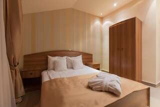 Курортные отели Best Western Bohemian Resort Hotel Севан Люкс с 2 спальнями с кроватью размера «queen-size»-6